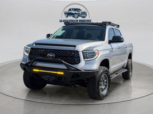 Used 2019 Toyota Tundra Platinum image 3