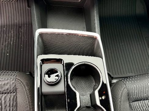 New 2026 Chevrolet Equinox LT w/ Safety and Technology Package FWD image 19