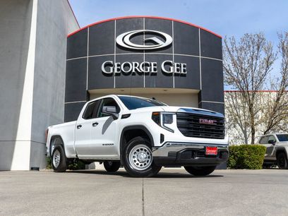 New 2026 GMC Sierra 1500 Pro w/ Pro Value Package