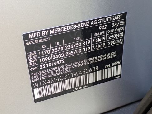 New 2026 Mercedes-Benz GLB 250 image 36