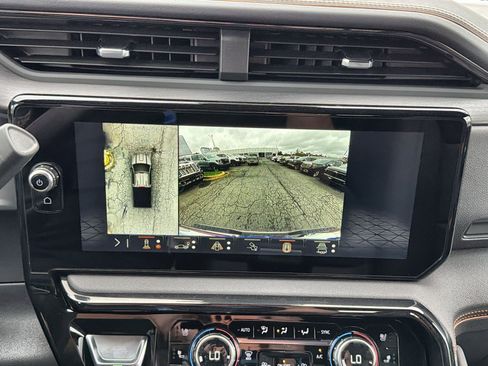 New 2026 GMC Sierra 2500 AT4 image 19