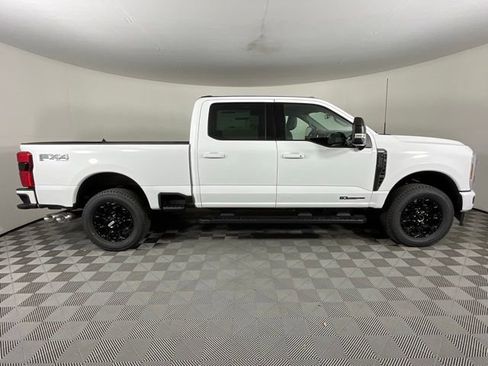 New 2026 Ford F250 Lariat w/ Black Appearance Package image 2