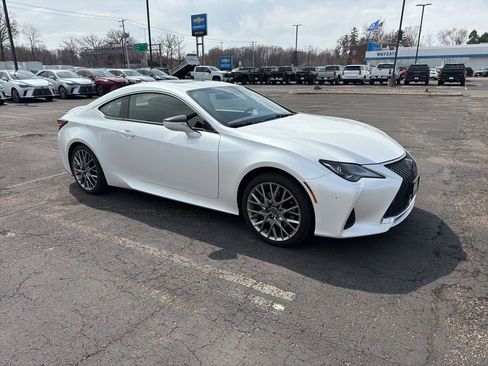 Used 2019 Lexus RC 300 AWD w/ Premium Package image 4