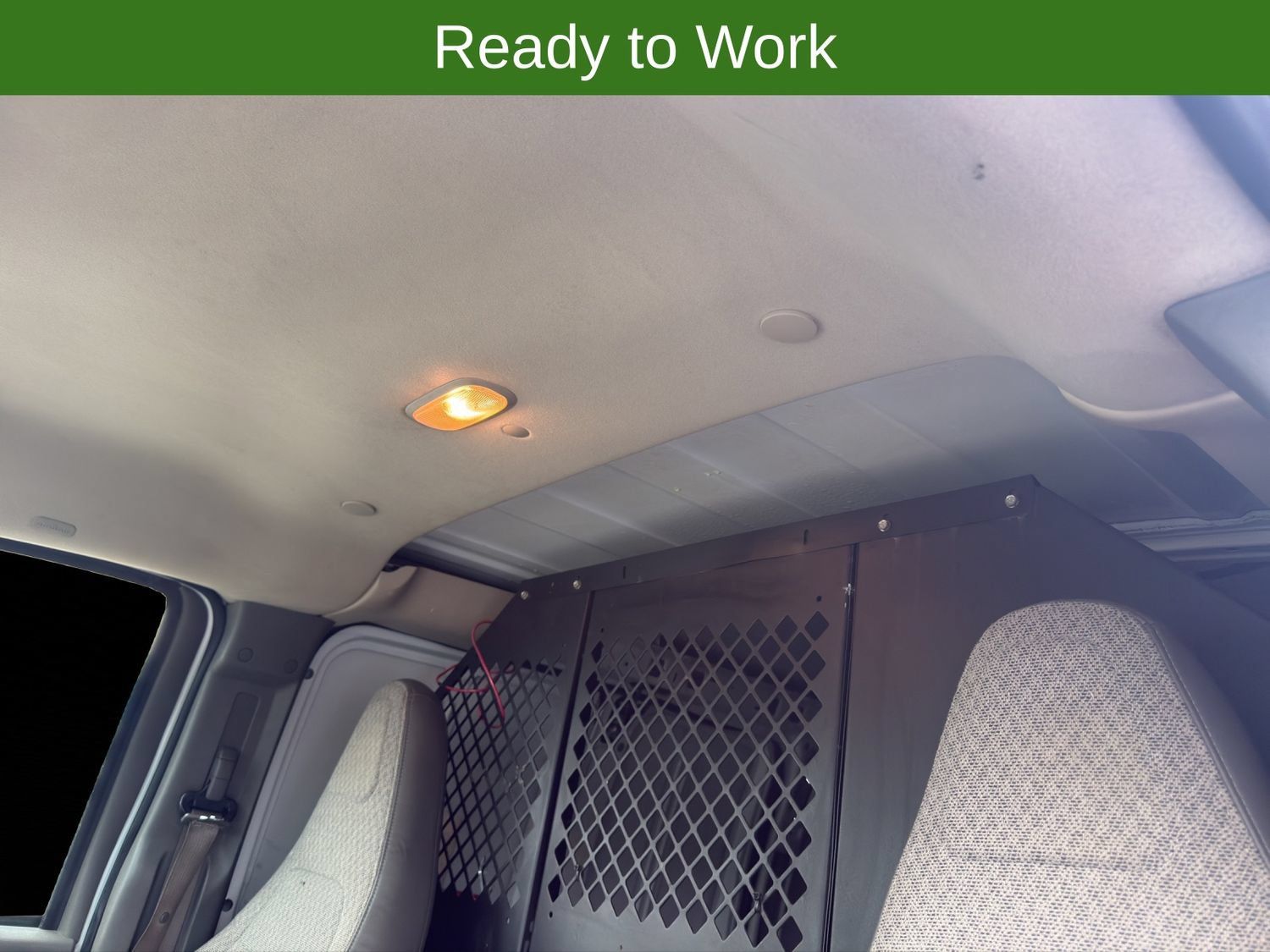 Used 2018 Chevrolet Express 2500 w/ Driver Convenience Package RWD image 21