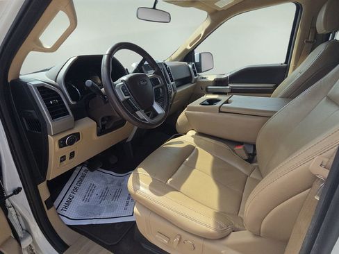 Used 2018 Ford F150 Lariat w/ Trailer Tow Package image 18