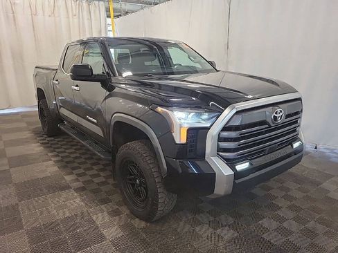 Used 2022 Toyota Tundra Limited AWD/4WD image 4