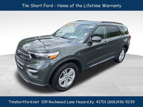 Used 2024 Ford Explorer XLT w/ Equipment Group 202A AWD/4WD image 2