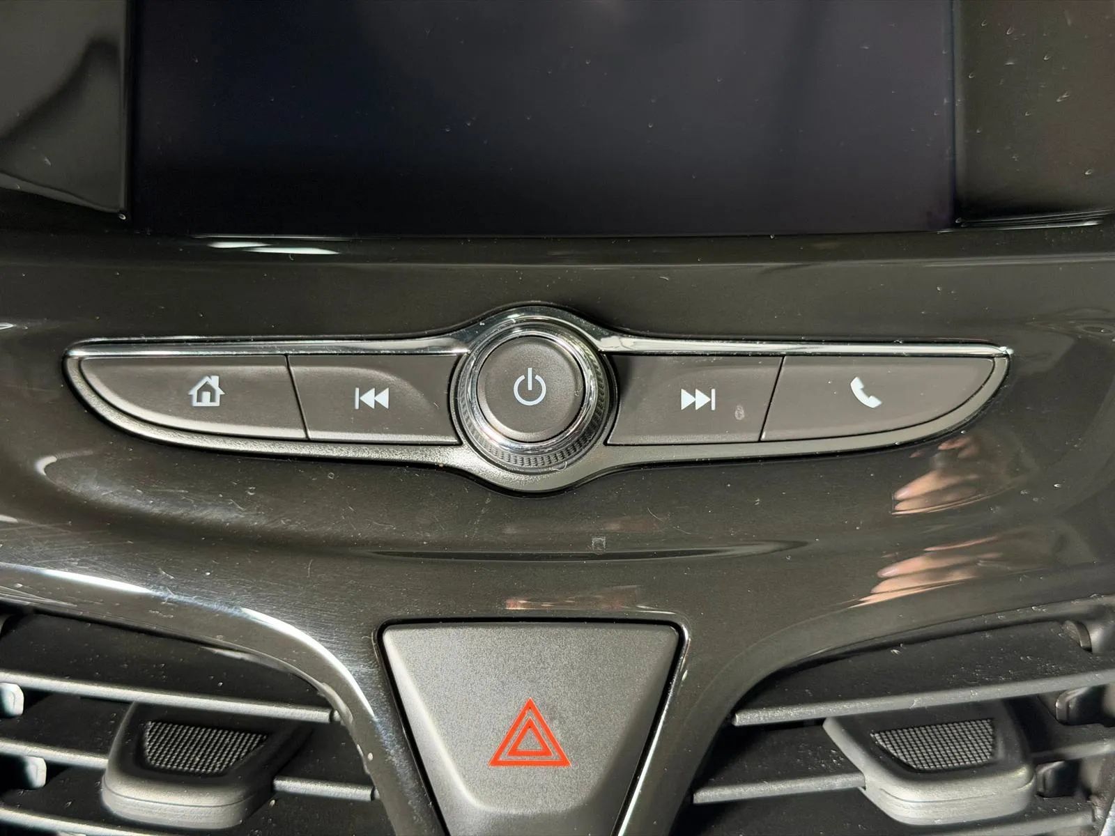 Used 2020 Chevrolet Spark LT FWD image 31