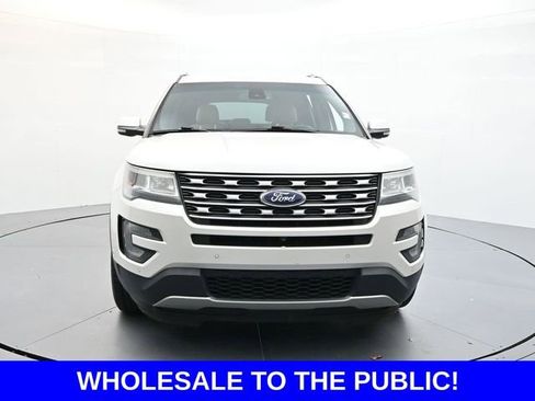 Used 2017 Ford Explorer Limited w/ Equipment Group 301A image 2