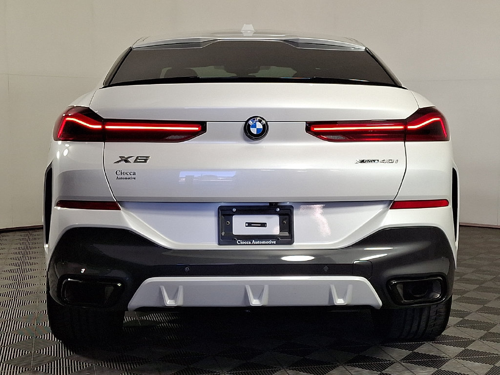 Certified 2025 BMW X6 xDrive40i w/ Executive Package AWD/4WD image 8