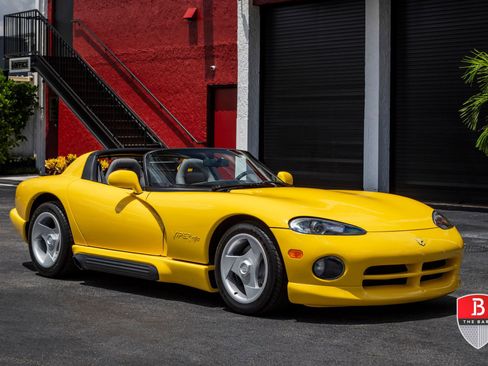 Used 1995 Dodge Viper RT/10 image 10