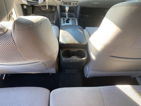 Used 2013 Toyota Tacoma 4x4 Double Cab w/ TRD Sport Pkg image 20