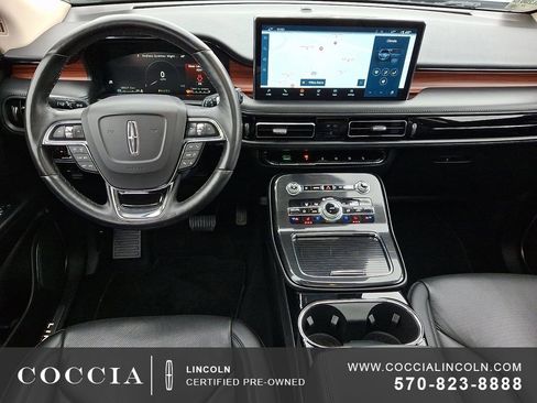 Certified 2022 Lincoln Nautilus Reserve AWD/4WD image 11