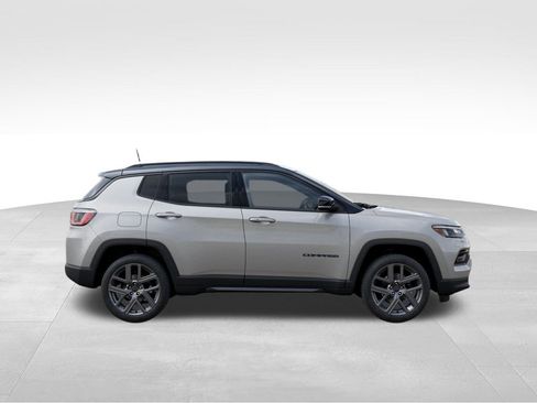 New 2026 Jeep Compass Limited image 22