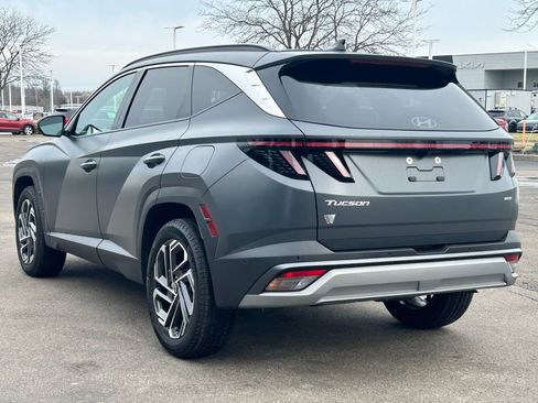 Used 2025 Hyundai Tucson Limited image 5