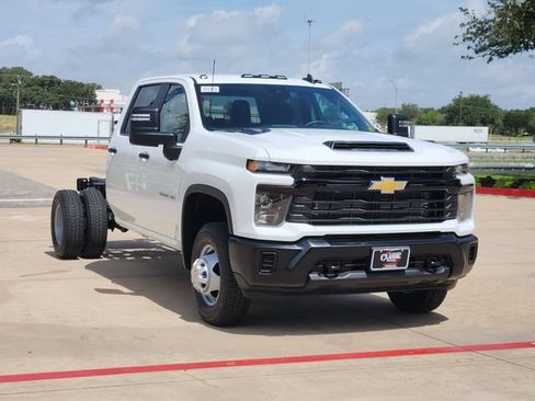 New 2026 Chevrolet Silverado 3500 W/T w/ WT Convenience Package AWD/4WD image 2