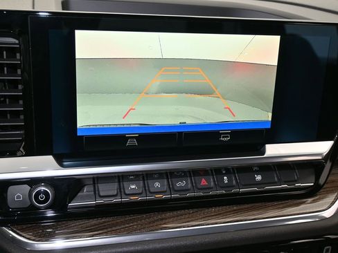 Used 2023 Chevrolet Silverado 1500 RST image 17