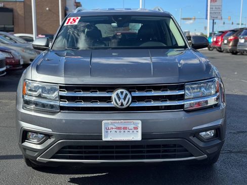 Used 2018 Volkswagen Atlas SE image 2