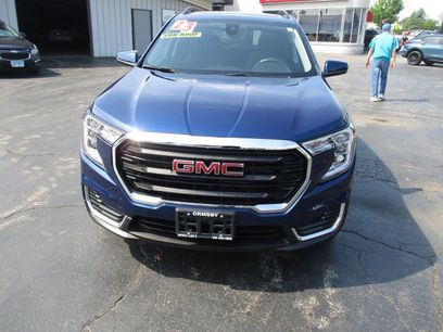 Used 2023 GMC Terrain SLE w/ Driver Convenience Package