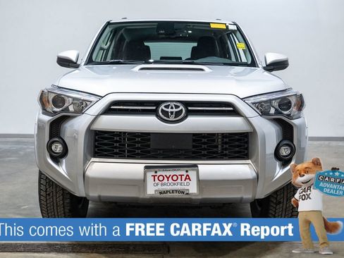 Used 2024 Toyota 4Runner TRD Off-Road image 2