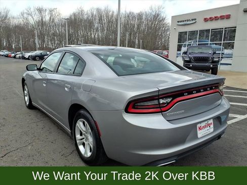 Used 2016 Dodge Charger SE image 8