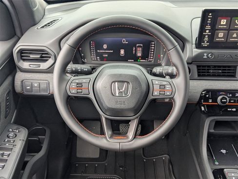 New 2026 Honda Passport TrailSport image 17