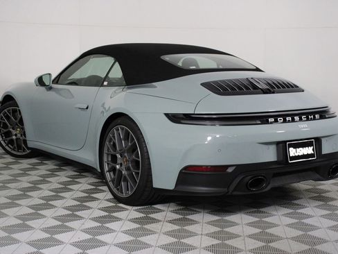 New 2026 Porsche 911 Carrera 4S image 3