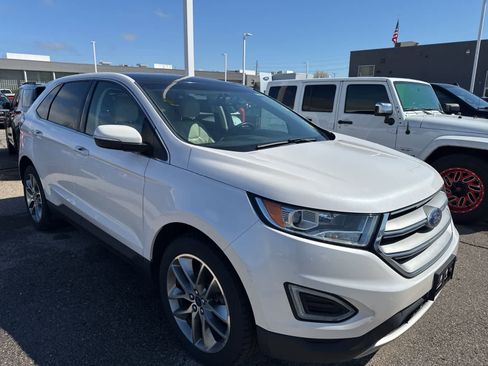 Used 2016 Ford Edge Titanium w/ Equipment Group 301A image 22