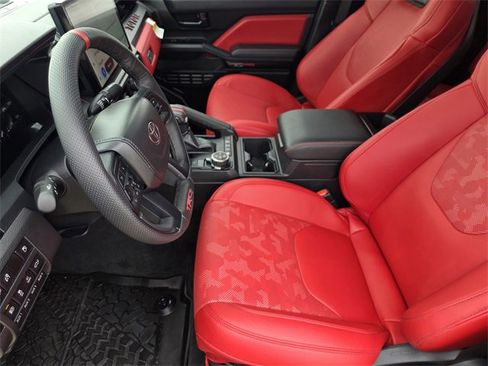 Used 2025 Toyota Tacoma TRD Pro image 9