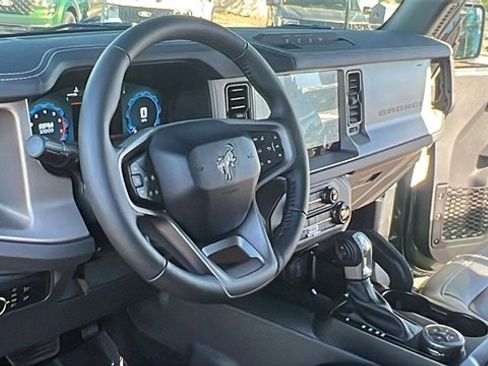 New 2025 Ford Bronco Outer Banks w/ Sasquatch Package image 15
