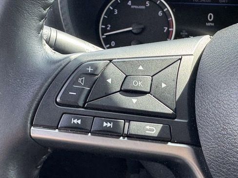 Used 2022 Nissan Sentra SV w/ Trunk Package image 14