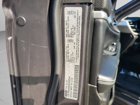 Used 2022 Jeep Grand Cherokee L Limited image 73