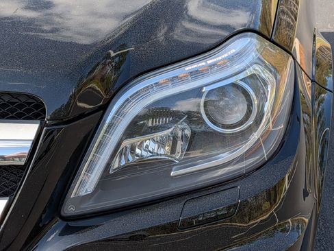 Used 2016 Mercedes-Benz GL 550 4MATIC image 6