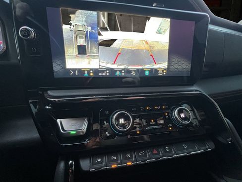 Used 2023 GMC Sierra 1500 AT4 w/ AT4 Premium Package image 24