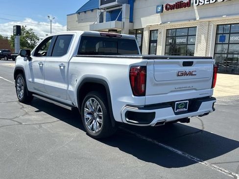 Used 2025 GMC Sierra 1500 Denali w/ Denali Reserve Package AWD/4WD image 5