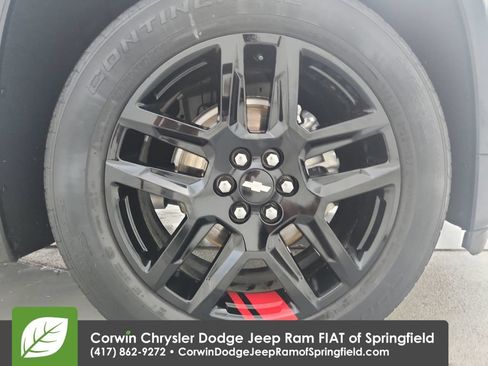 Used 2021 Chevrolet Traverse Premier w/ Redline Edition AWD/4WD image 34
