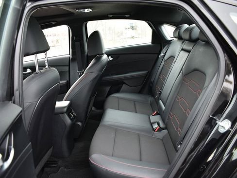 Used 2020 Kia Forte GT image 30