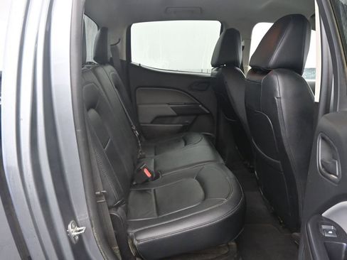 Used 2022 Chevrolet Colorado W/T w/ Custom Special Edition image 14