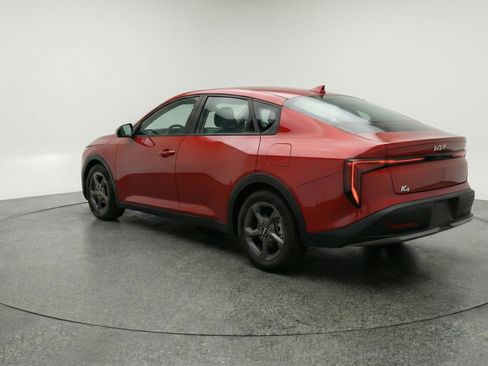 Used 2025 Kia K4 FWD image 6