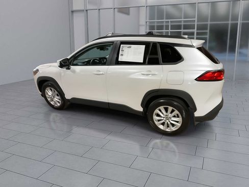 Certified 2023 Toyota Corolla Cross LE image 6