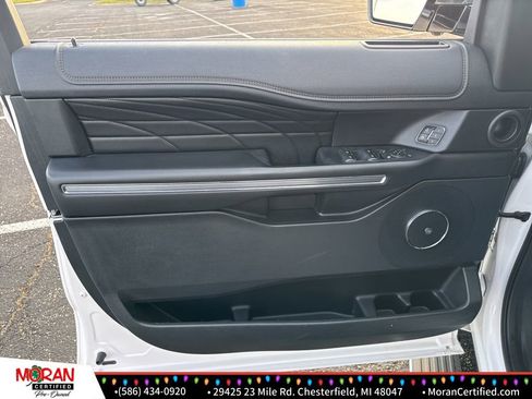 Used 2019 Ford Expedition Max Platinum image 10