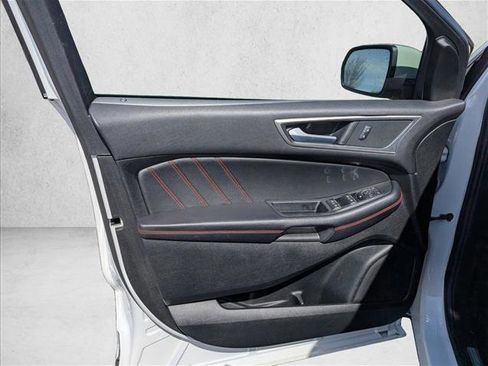 Used 2022 Ford Edge ST-Line AWD/4WD image 20