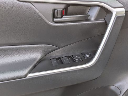 Used 2025 Toyota RAV4 LE image 13