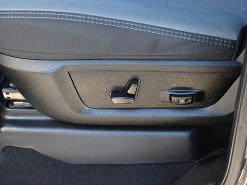 Used 2024 RAM 2500 Big Horn image 32