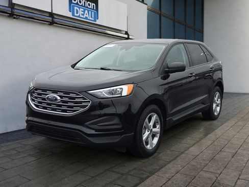 Certified 2022 Ford Edge SE image 7