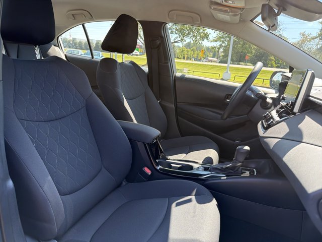 Certified 2021 Toyota Corolla LE FWD image 29