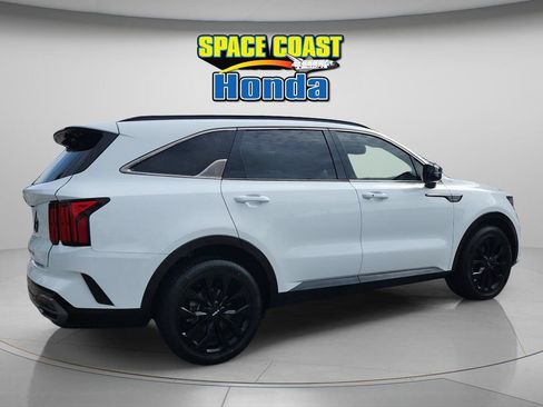 Used 2022 Kia Sorento SX FWD image 10