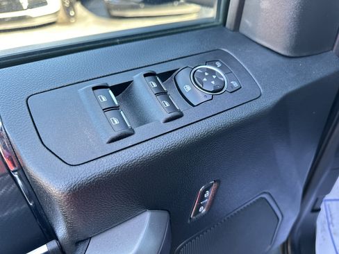 Used 2019 Ford F150 XLT w/ Equipment Group 302A Luxury image 7