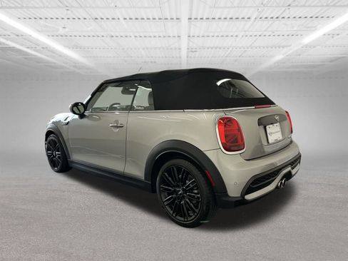 Used 2024 MINI Cooper S FWD image 3