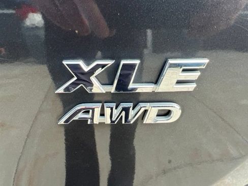 Used 2016 Toyota RAV4 XLE w/ Protection Package AWD/4WD image 11